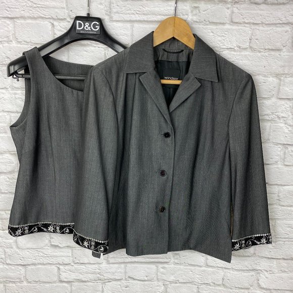 Windsor Tops - Windsor Set Top and Jacket in Grey/Black Sequined